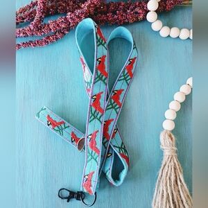 Cardinal fabric lanyard with keychain / set